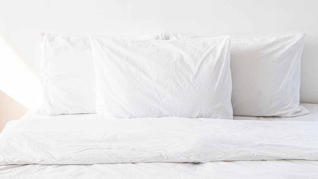 sarung-bantal-menjadi-kasar-4